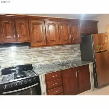 Cocina en pino tratado