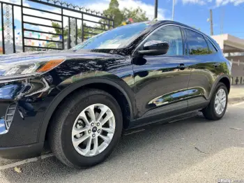 Ford escape 2021 gasolina  en bonao