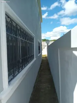 Hermosa casa de 2 niveles