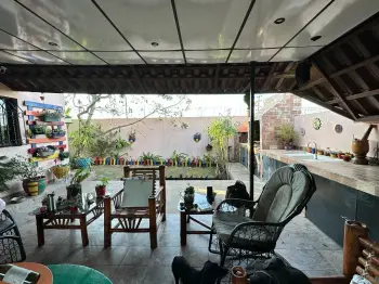 Casa de 2 niveles en venta en arroyo hondo ii