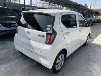 Daihatsu mira 2018