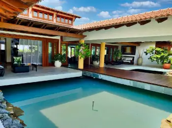 Villa en alquiler y venta en casa de campo la romana