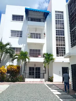 Apartamento en residencial alayon