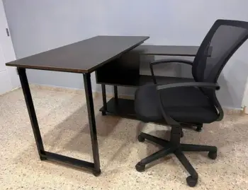 Escritorio de madera