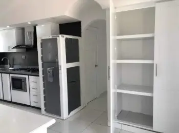 Zona universitaria rento penthouse amueblado 2 dormitorios