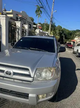 Toyota 4 runner sr5 en santo domingo dn