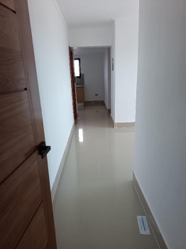 apartamento de venta en la avenida independencia 2do piso una habitac