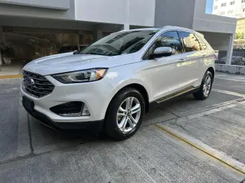 Vendo hermosa ford edge sel 19 clean carfax