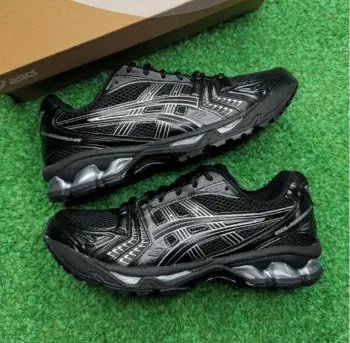Sneakers tenis teni asics kayano ultimately 2025