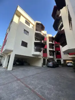 Vendo apartamento 2 habitaciones en renacimiento