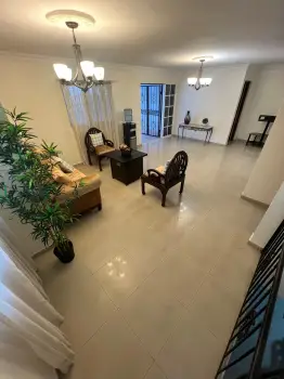 Penthouse clásico en alquiler en bella vista