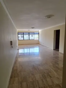 Apartamento en alquiler de 3 habitaciones en el millón