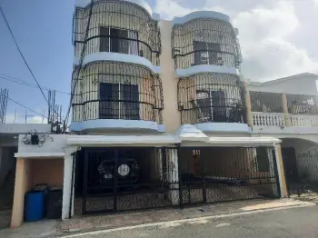 Vendemos este edificio de 5 apartamentos