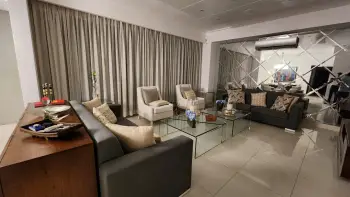 Venta o alquiler de lujoso apartamento en el corazón de naco!