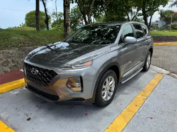 Hyundai santa fe se 2019 impecable