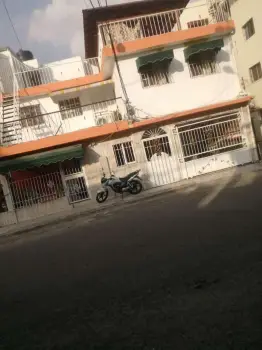 Vendo edificio de oportunidad en alma rosa ii con titulo