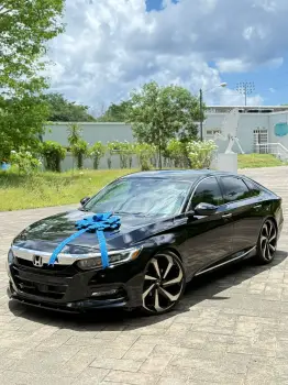 Oferta inicial 250000 por este honda accord touirng 2019☑️ ven con tu