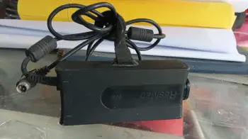 Cargador de laptop resmed casi nueva  estamos ubicado en santo domingo