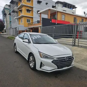 Hyundai elantra 2019