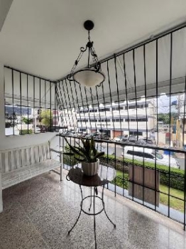 Apartamento amueblado en alquiler en la esperilla