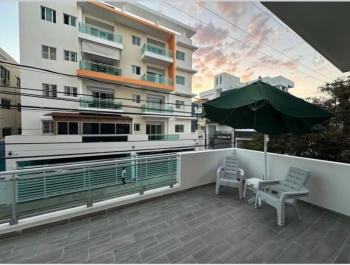 Apartamento con amplia terraza en independencia cerca del malecón – 3