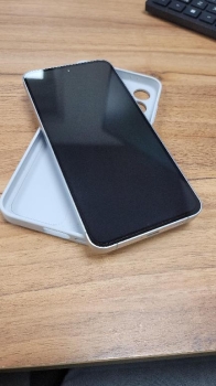 Samsung galaxy s24 fe 256gb claro  audifonos samsung buds fe