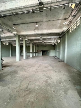 Alquiler nave comercial industrial