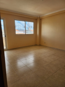 Se vende amplio apartamento a tipo ph  con vista al mar en avenida ind