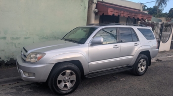 Toyota 4 runner 2003