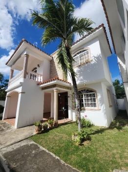 Villa en venta en juan dolio.