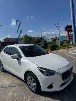 Mazda demio 2019 version full recien importado
