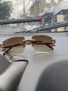 Lentes cartier exótico originales  en santo domingo norte