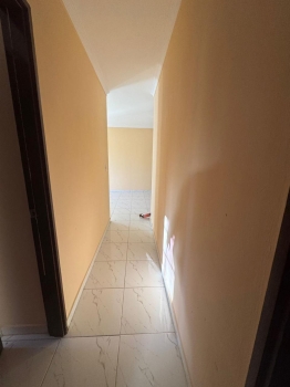 Alquilo apartamrnto en 4to piso ubicado en san isidro ???????? residen