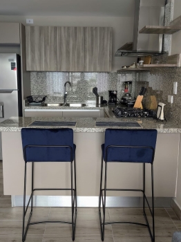 Se renta apartamento amueblado en torre de lujo – piantini