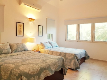 Villa de 4 habitaciones en venta en juan dolió.