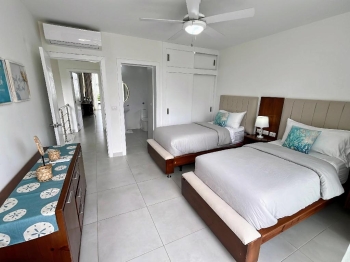 Villa de 3 habitaciones en venta en playa nueva romana.