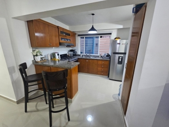 Apartamento en venta en vista hermosa.