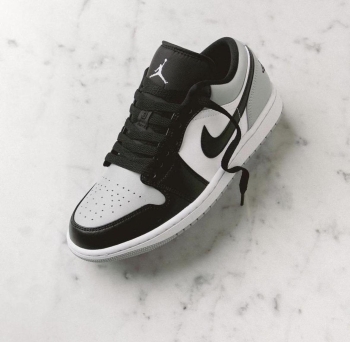Tenis sneakers nike air jordan 1 low shadow toe grey and black origina