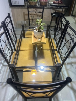 Vendo comedor 6 sillas