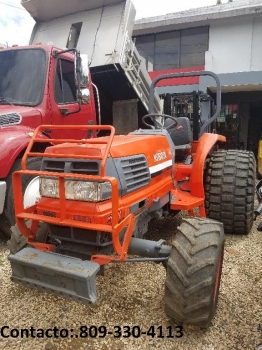 Tractor kubota 4x4 de 35hp