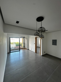 Rento hermoso apartamento piso alto en moderna torre en gazcue