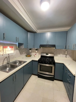 Apartamento en venta en altos de arroyo hondo.