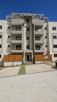 Rento apartamento cerca de la embajada americana