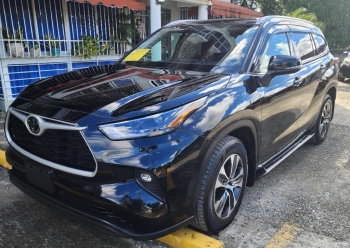 Toyota highlander xle awd 2022