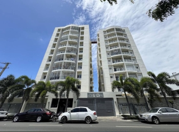 Oportunidad Única apartamento de 3 habitaciones en torre Ónix av. lópe