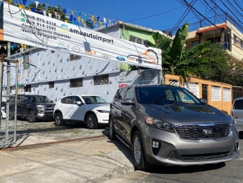 Kia sorento 3 filas de asientos y de 4 cilindros