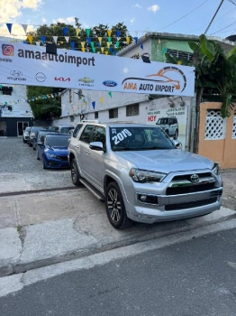 Toyota 4 runner limited 2019   4x4  transmisión automática tracción tr