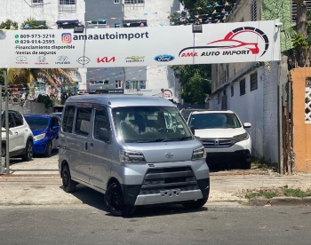 Daihatsu hijet tipo cargo 2020 especial para trabajar nuevecita  acaba