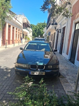 Bmw e39 528i año 2000 excelentes condiciones