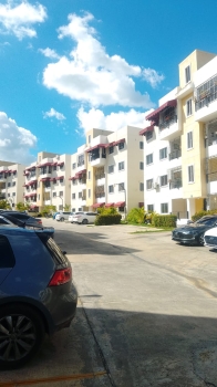 Venta de apartamento en jardines del arroyo jacobo majluta